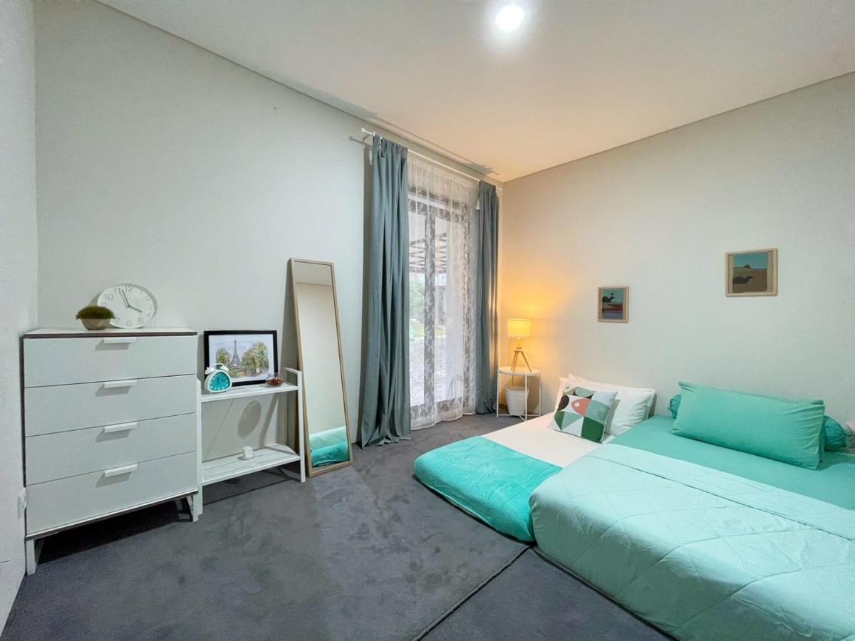 Larisa Homestay Syariah Padalarang Екстер'єр фото