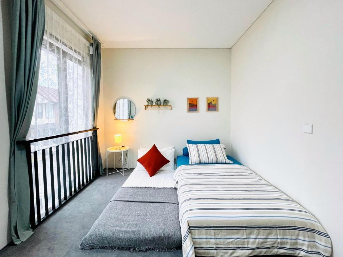 Larisa Homestay Syariah Padalarang Екстер'єр фото
